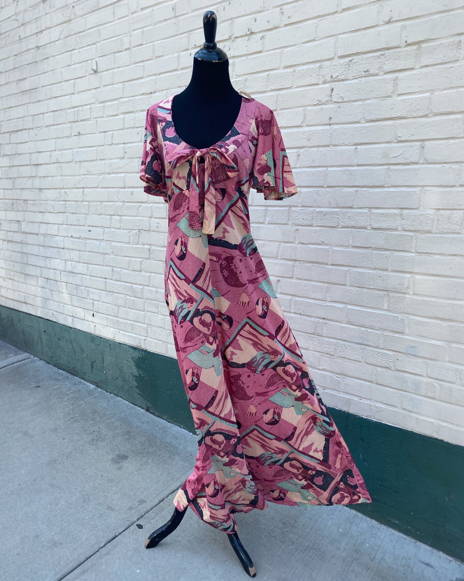 1970s unique print empier cut maxi dress rabbits nyc 1970s unique print empier cut maxi dress rabbits nyc