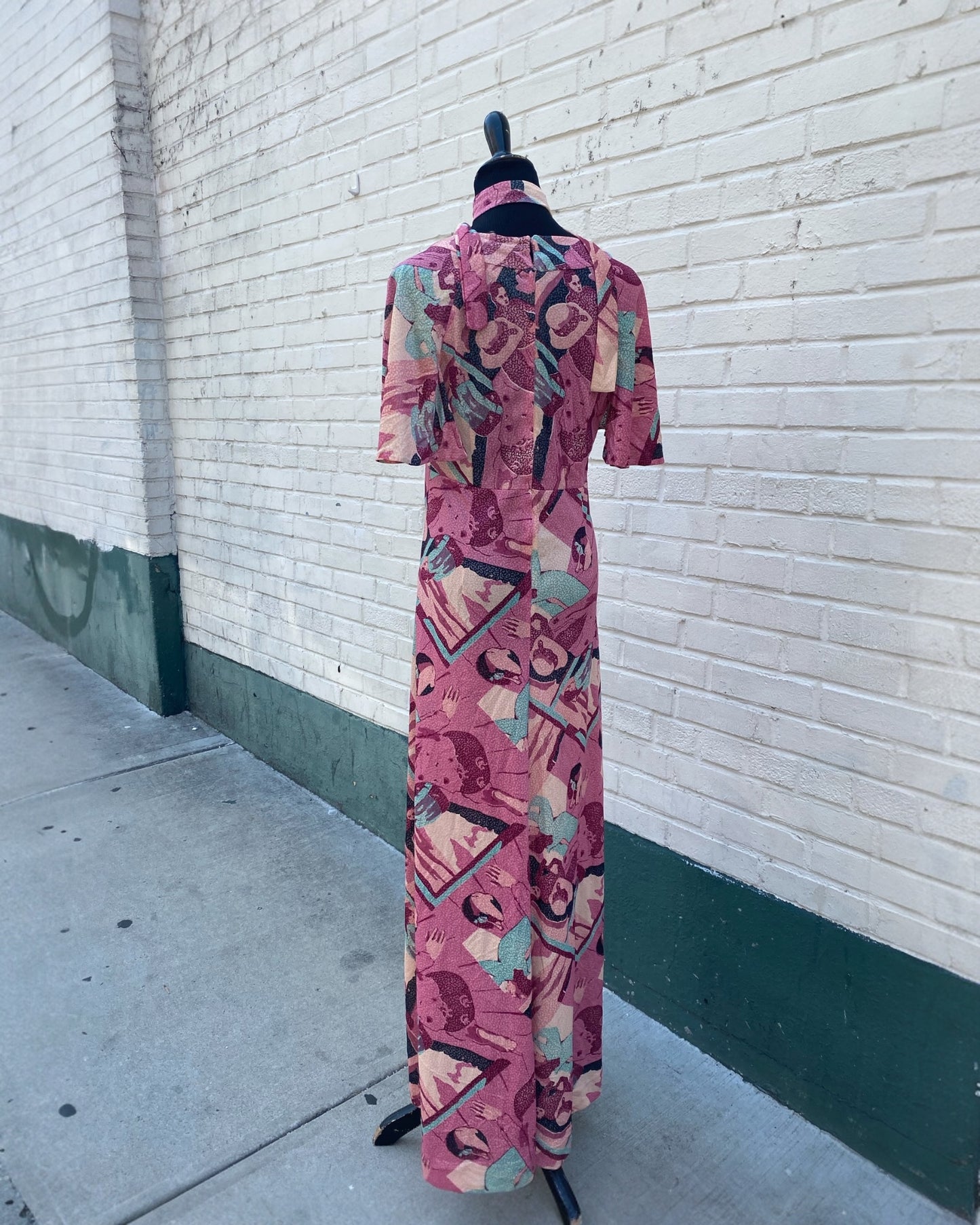 1970s unique print empier cut maxi dress