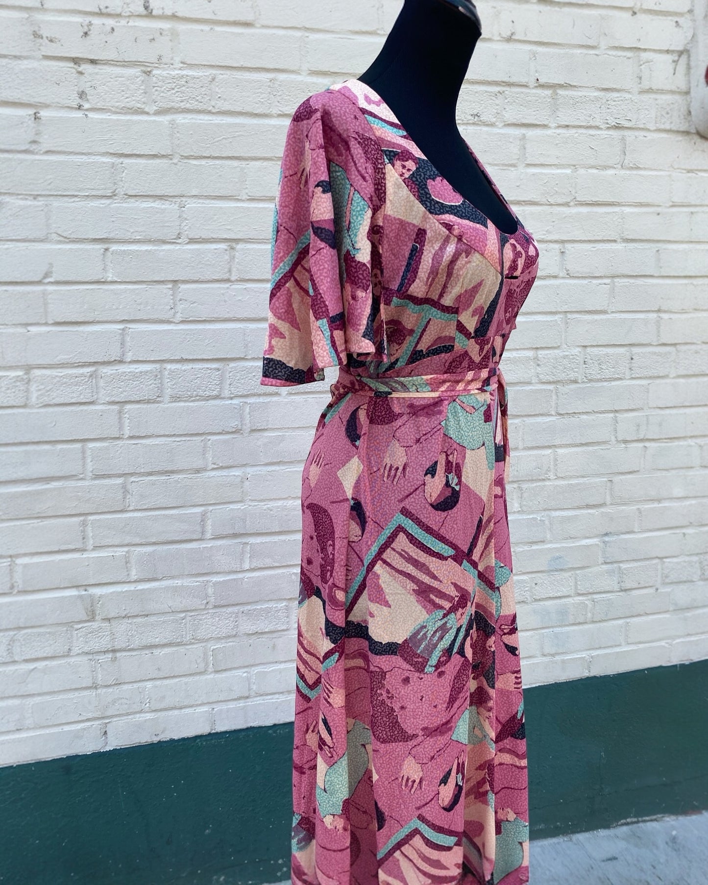 1970s unique print empier cut maxi dress