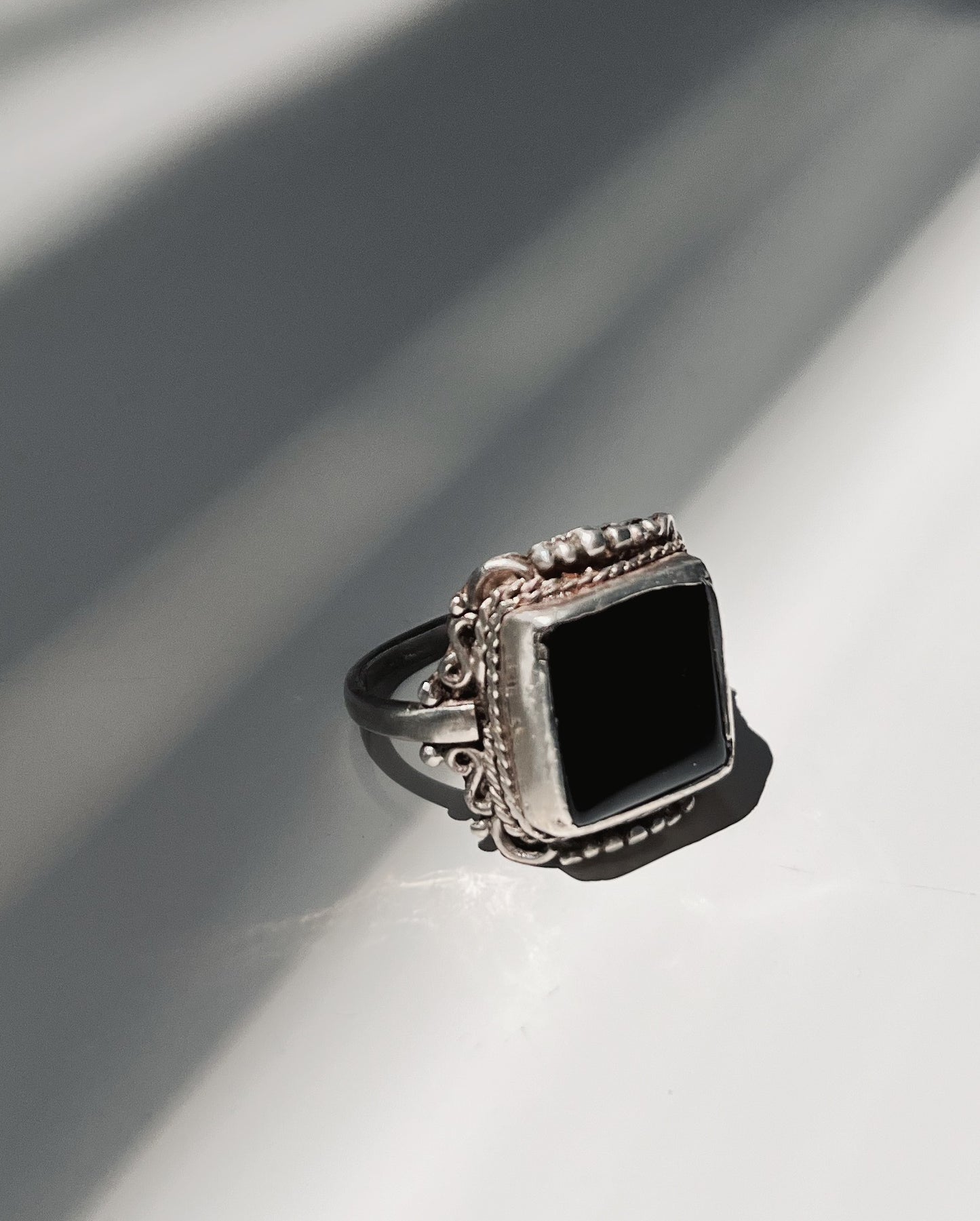 Vintage silver and onyx ring SZ 7 1/2